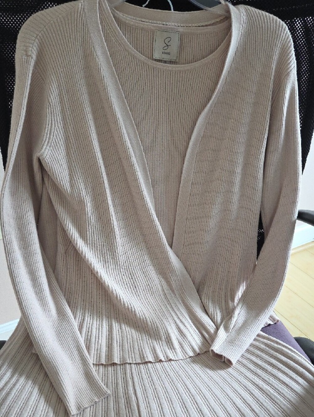 Sioni Soft Blush Ribbed Knit Three-Piece Dress Set